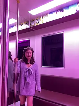 ChuChu1991 online show from March 2025 02:43:02 PM