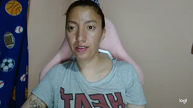 Snapshot of kaybabyhot chatting on May 2026 03:33:01 AM kaybabyhot online show from May 2026 03:33:01 AM
