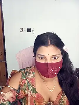 Hot-Angel  online show from November 2025 02:01:02 AM