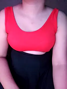 Olivia3 online show from September 2025 06:52:01 PM