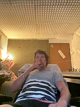 zenzero87 online show from December 2025 02:58:02 PM