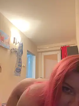 Llorey04 online show from March 2026 09:50:01 PM