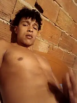 Snapshot of Black_Diamon_ chatting on December 2025 08:27:02 PM Black Diamon online show from December 2025 08:27:02 PM