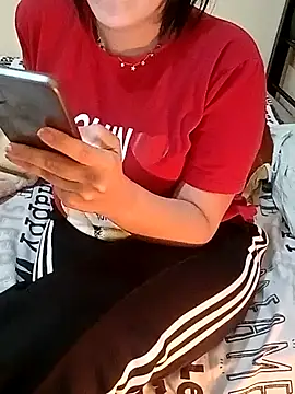 Snapshot of ShadiaStar chatting on February 2025 07:14:01 PM ShadiaStar online show from February 2025 07:14:01 PM