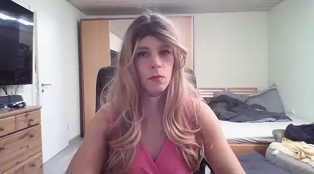 Snapshot of Kinky-Kristina chatting on December 2024 07:15:02 PM Kinky-Kristina online show from December 2024 07:15:02 PM