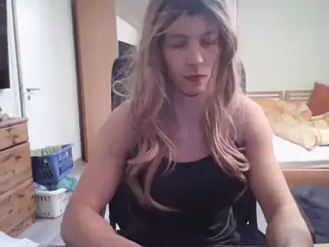 Snapshot of Kinky-Kristina chatting on February 2025 06:17:02 PM Kinky-Kristina online show from February 2025 06:17:02 PM