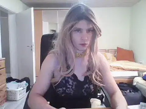 Snapshot of Kinky-Kristina chatting on February 2025 07:59:02 PM Kinky-Kristina online show from February 2025 07:59:02 PM