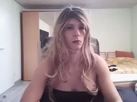 Snapshot of Kinky-Kristina chatting on March 2025 07:27:02 PM Kinky-Kristina online show from March 2025 07:27:02 PM