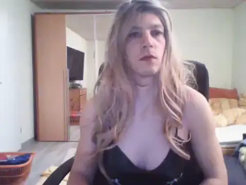 Snapshot of Kinky-Kristina chatting on March 2025 09:53:02 PM Kinky-Kristina online show from March 2025 09:53:02 PM