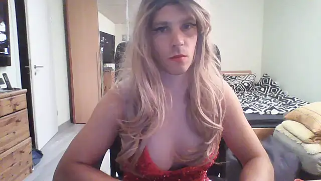 Snapshot of Kinky-Kristina chatting on September 2025 07:14:02 PM Kinky-Kristina online show from September 2025 07:14:02 PM