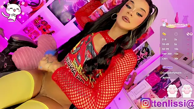 Snapshot of babylinsie chatting on September 2025 05:21:01 AM babylinsie online show from September 2025 05:21:01 AM