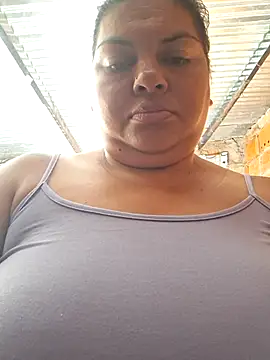 chubby sexy big tits online show from September 2025 12:20:01 PM