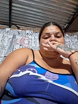 chubby sexy big tits online show from September 2025 01:11:01 AM