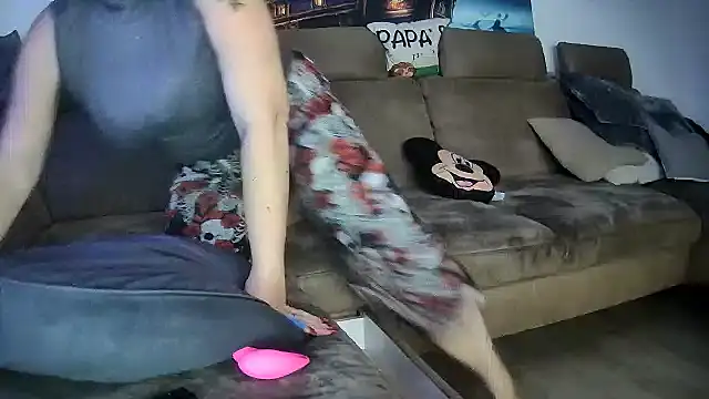 Snapshot of MissSharp chatting on December 2024 08:04:02 PM MissSharp online show from December 2024 08:04:02 PM