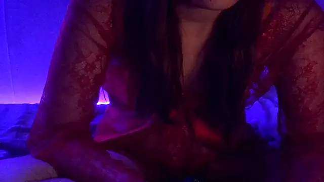 Snapshot of Aleniia10 chatting on October 2025 08:50:01 PM Aleniia10 online show from October 2025 08:50:01 PM