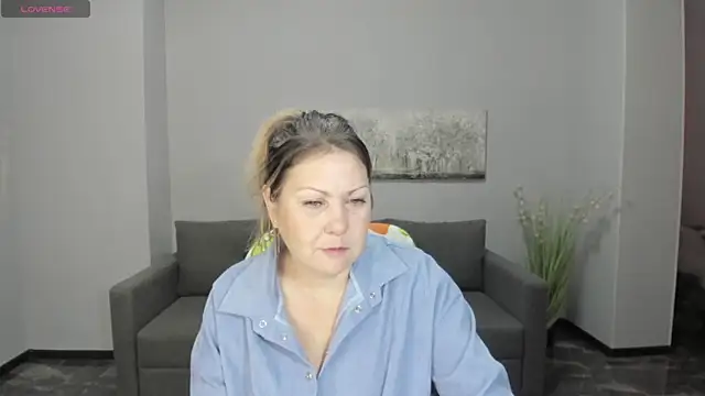 Snapshot of Milana_Blake chatting on December 2024 06:35:01 AM Milana Blake online show from December 2024 06:35:01 AM