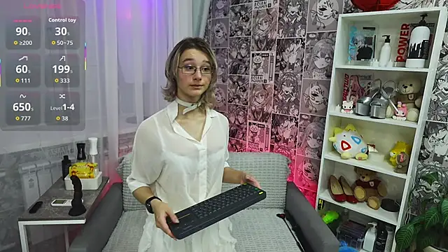 Silva-Tail online show from October 2025 02:05:01 PM