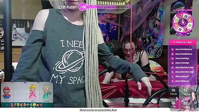 Snapshot of Stonermama666420 chatting on February 2025 04:58:02 AM Stonermama666420 online show from February 2025 04:58:02 AM