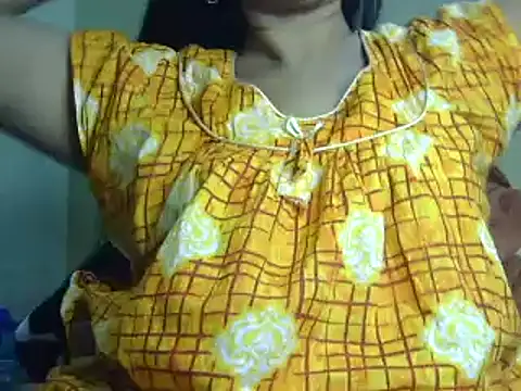 Snapshot of Suhana-sapna chatting on January 2025 01:49:01 PM Suhana-sapna online show from January 2025 01:49:01 PM