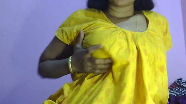 Snapshot of Suhana-sapna chatting on March 2026 05:50:02 PM Suhana-sapna online show from March 2026 05:50:02 PM