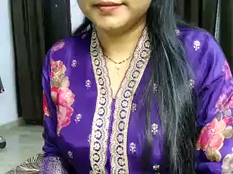Snapshot of Hritvika chatting on February 2026 04:52:02 PM Hritvika online show from February 2026 04:52:02 PM