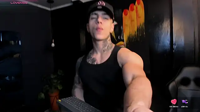 Flynn Riider online show from October 2025 05:24:02 PM