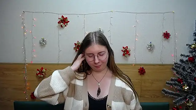 Snapshot of RysaKosaYlya chatting on December 2024 09:06:02 AM RysaKosaYlya online show from December 2024 09:06:02 AM