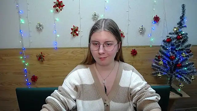 Snapshot of RysaKosaYlya chatting on January 2025 03:18:02 PM RysaKosaYlya online show from January 2025 03:18:02 PM