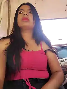 Snapshot of Danna-linyi chatting on February 2025 01:43:01 PM Danna-linyi online show from February 2025 01:43:01 PM