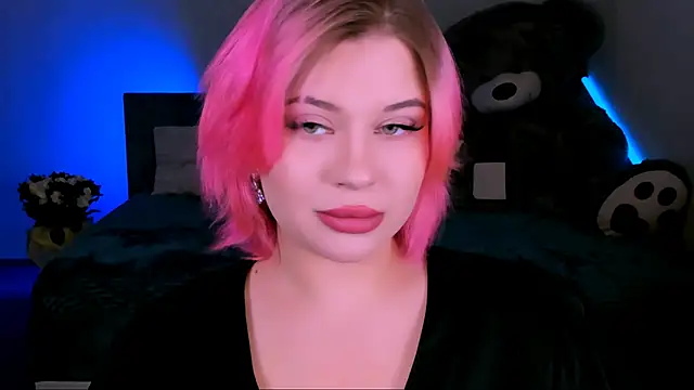 evaharve online show from February 2025 09:43:01 PM