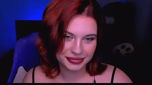 Snapshot of evaharve chatting on October 2025 07:48:01 PM evaharve online show from October 2025 07:48:01 PM