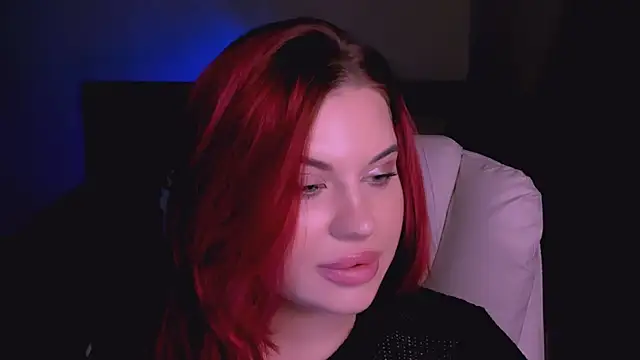 Snapshot of evaharve chatting on April 2026 08:09:01 PM evaharve online show from April 2026 08:09:01 PM