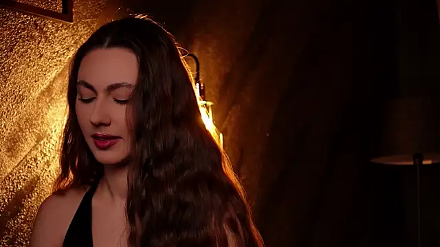 MuseSolis online show from January 2025 09:44:02 PM