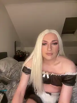 Snapshot of littlebambi26 chatting on March 2026 08:04:02 PM littlebambi26 online show from March 2026 08:04:02 PM