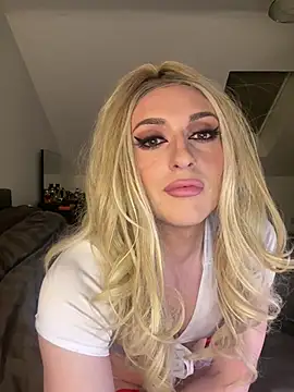 Snapshot of littlebambi26 chatting on April 2026 11:20:02 PM littlebambi26 online show from April 2026 11:20:02 PM