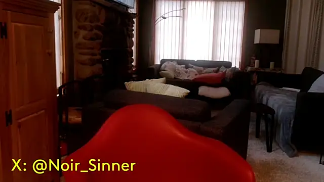 sinnernoir online show from October 2025 01:56:01 PM