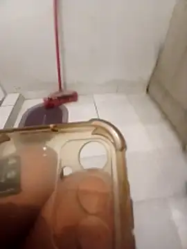 Snapshot of Lucastranzao chatting on April 2026 11:53:02 AM Lucastranzao online show from April 2026 11:53:02 AM