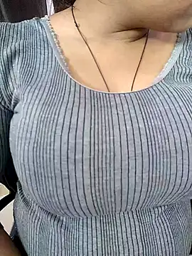 Snapshot of Cute-Anamika50 chatting on February 2025 07:16:02 AM Cute-Anamika50 online show from February 2025 07:16:02 AM