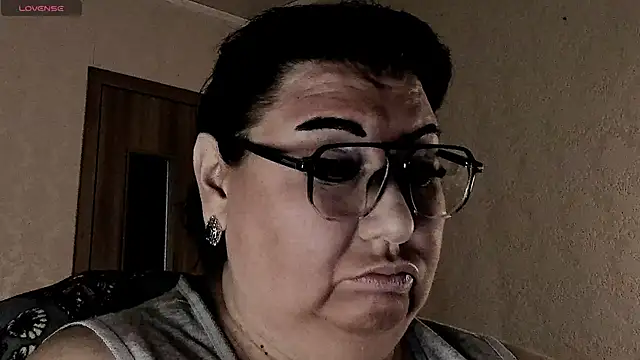 Snapshot of SexxyDreams1 chatting on March 2026 02:57:02 AM SexxyDreams1 online show from March 2026 02:57:02 AM