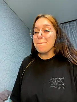 Snapshot of VikiDemi chatting on September 2025 07:59:01 PM VikiDemi online show from September 2025 07:59:01 PM