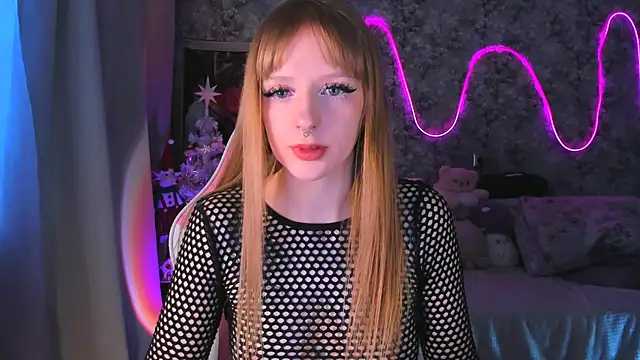 Snapshot of Inma_Lewdness chatting on December 2024 11:39:02 AM Inma Lewdness online show from December 2024 11:39:02 AM