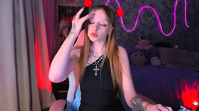 Snapshot of Inma_Lewdness chatting on February 2025 05:14:01 PM Inma Lewdness online show from February 2025 05:14:01 PM