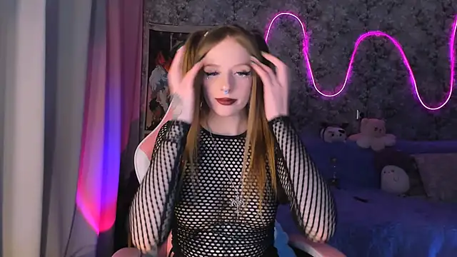 Snapshot of Inma_Lewdness chatting on March 2025 04:21:02 PM Inma Lewdness online show from March 2025 04:21:02 PM