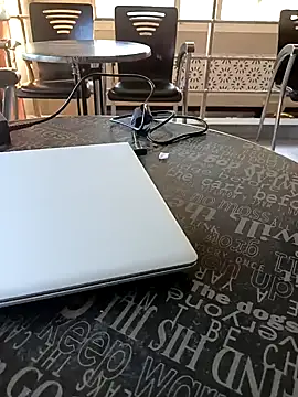 sam458j online show from February 2025 05:26:02 PM