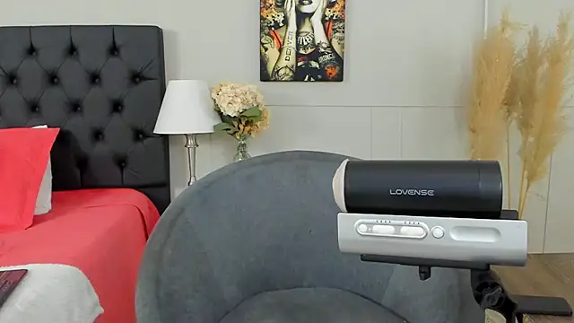 Robin Rief online show from March 2025 03:22:02 AM