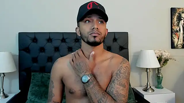 Robin Rief online show from September 2025 03:28:01 AM