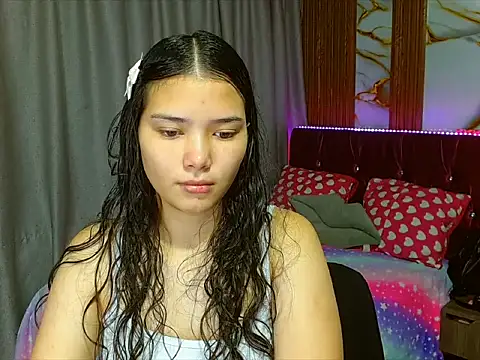 Snapshot of alissonwinx chatting on July 2026 07:32:01 PM alissonwinx online show from July 2026 07:32:01 PM