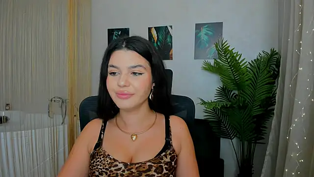 AlluringAriel online show from February 2025 10:43:01 PM