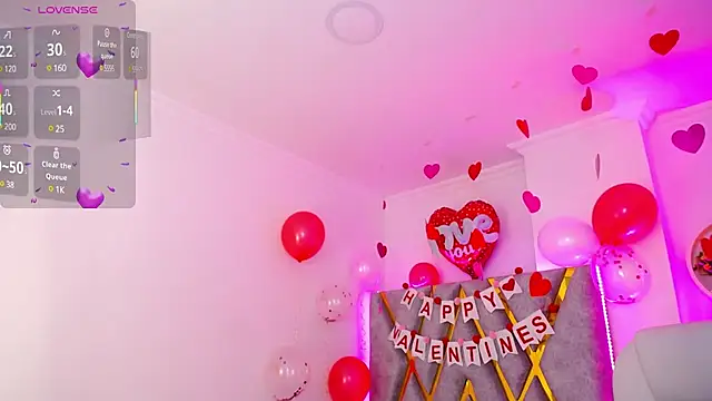 Aurora Brownn online show from February 2025 04:00:02 AM