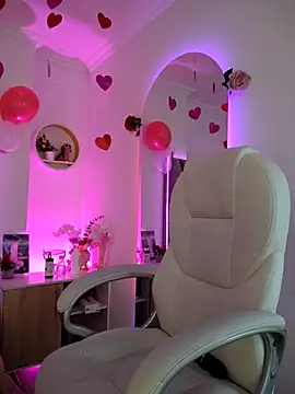 Aurora Brownn online show from February 2025 10:37:02 AM